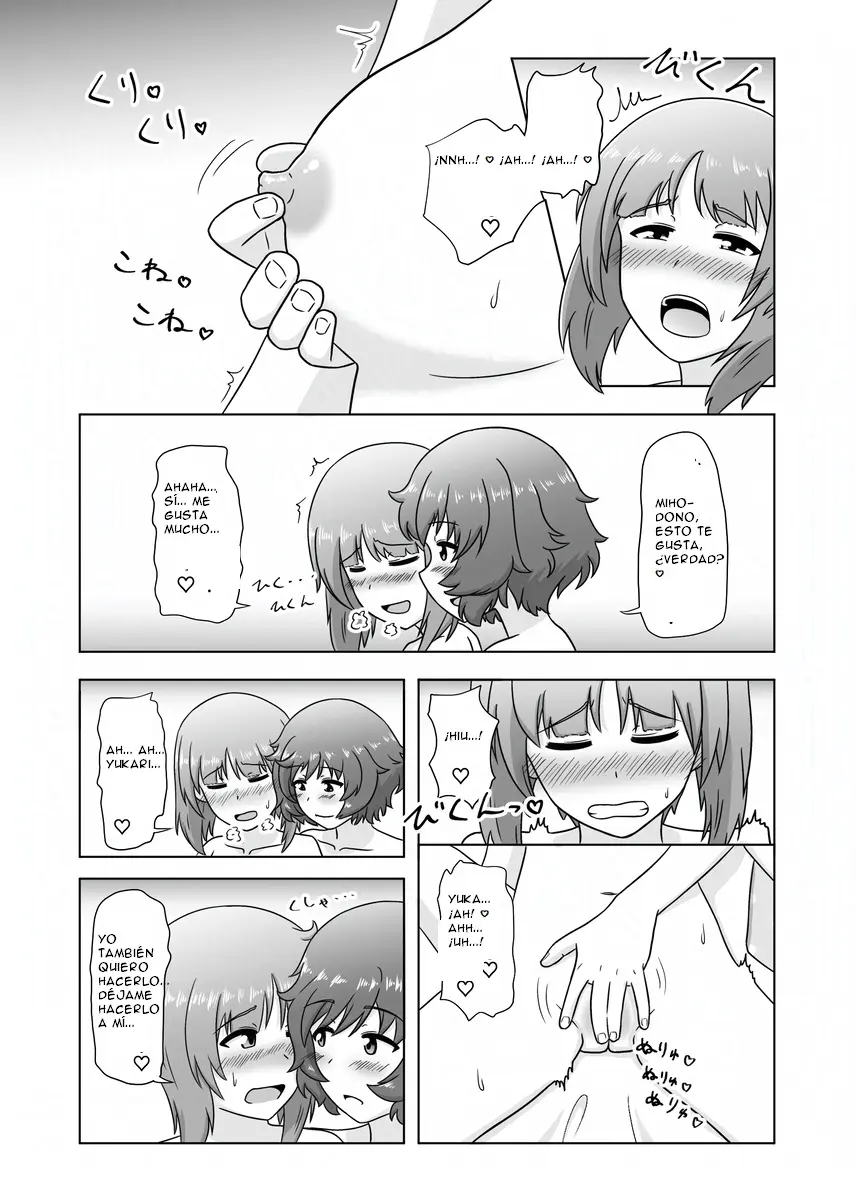 Miho/Yukari yuri erotic manga: "Nothing but Fun Times" capítulo 1 página 14