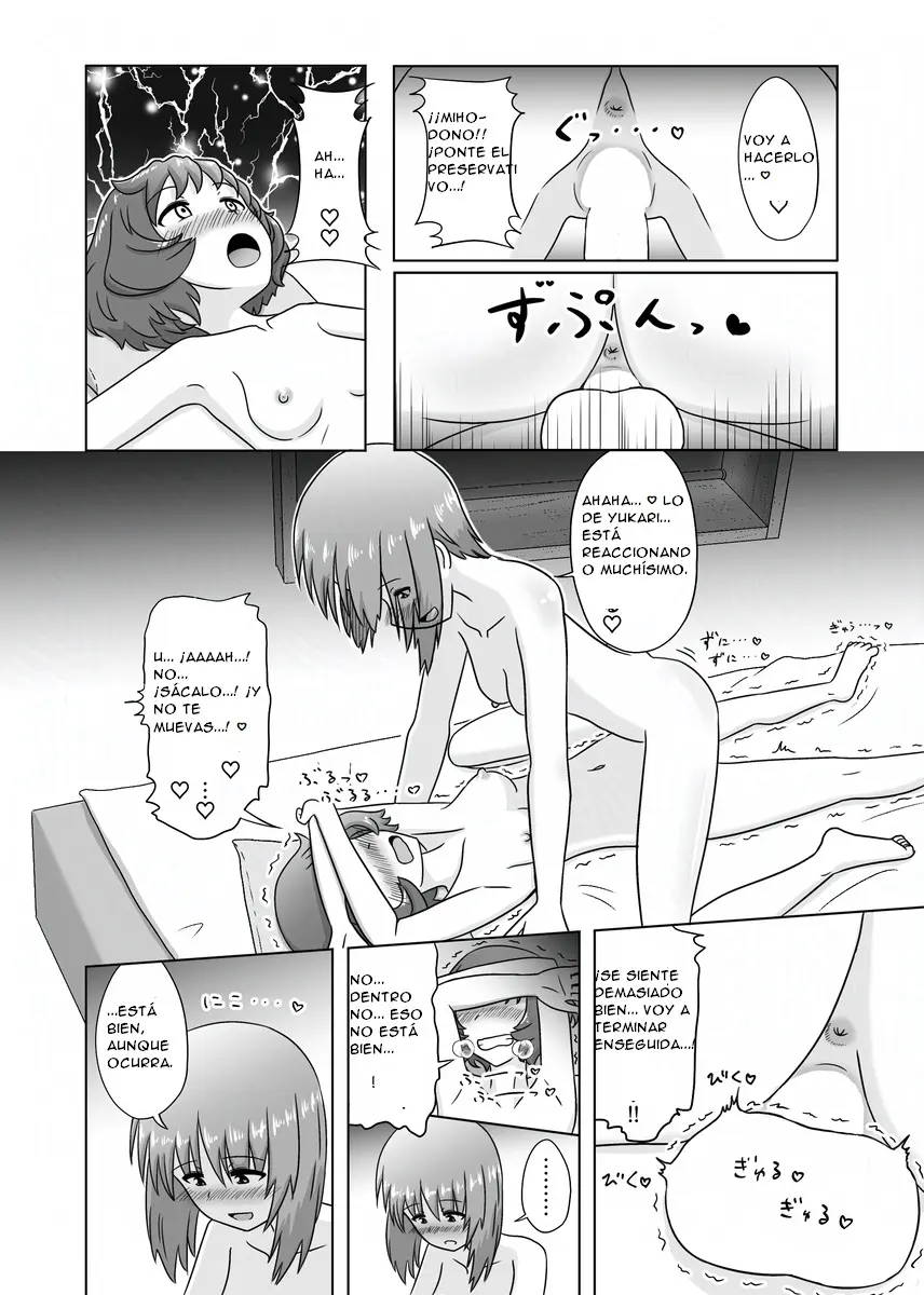 Miho/Yukari yuri erotic manga: "Nothing but Fun Times" capítulo 1 página 33